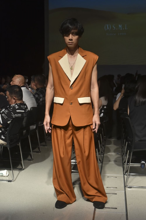 安藤　専用 C158932 ドリル研削盤 藤田製作所 GUD25S | 株式会社 小林機械